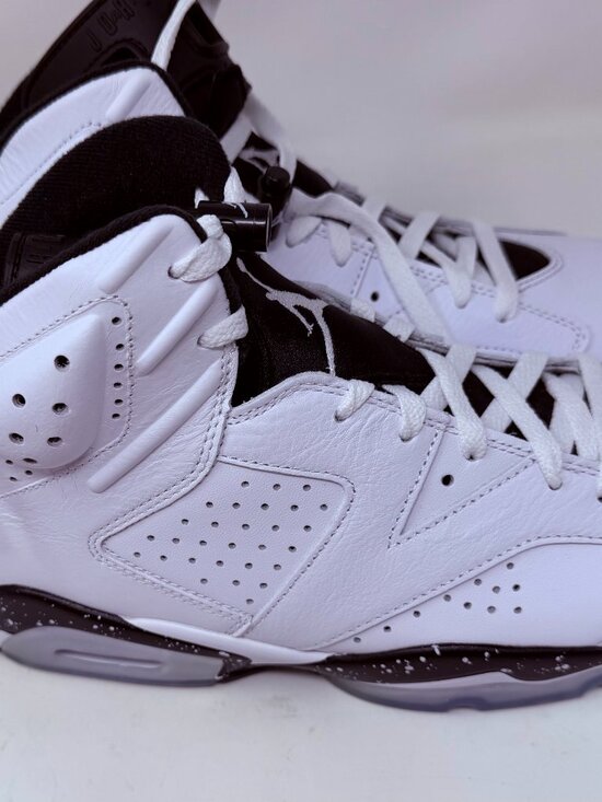 NEW Nike Air Jordan 6 Retro Reverse Oreo White Black CT8529-112 Men’s Size 10.5 main image 4